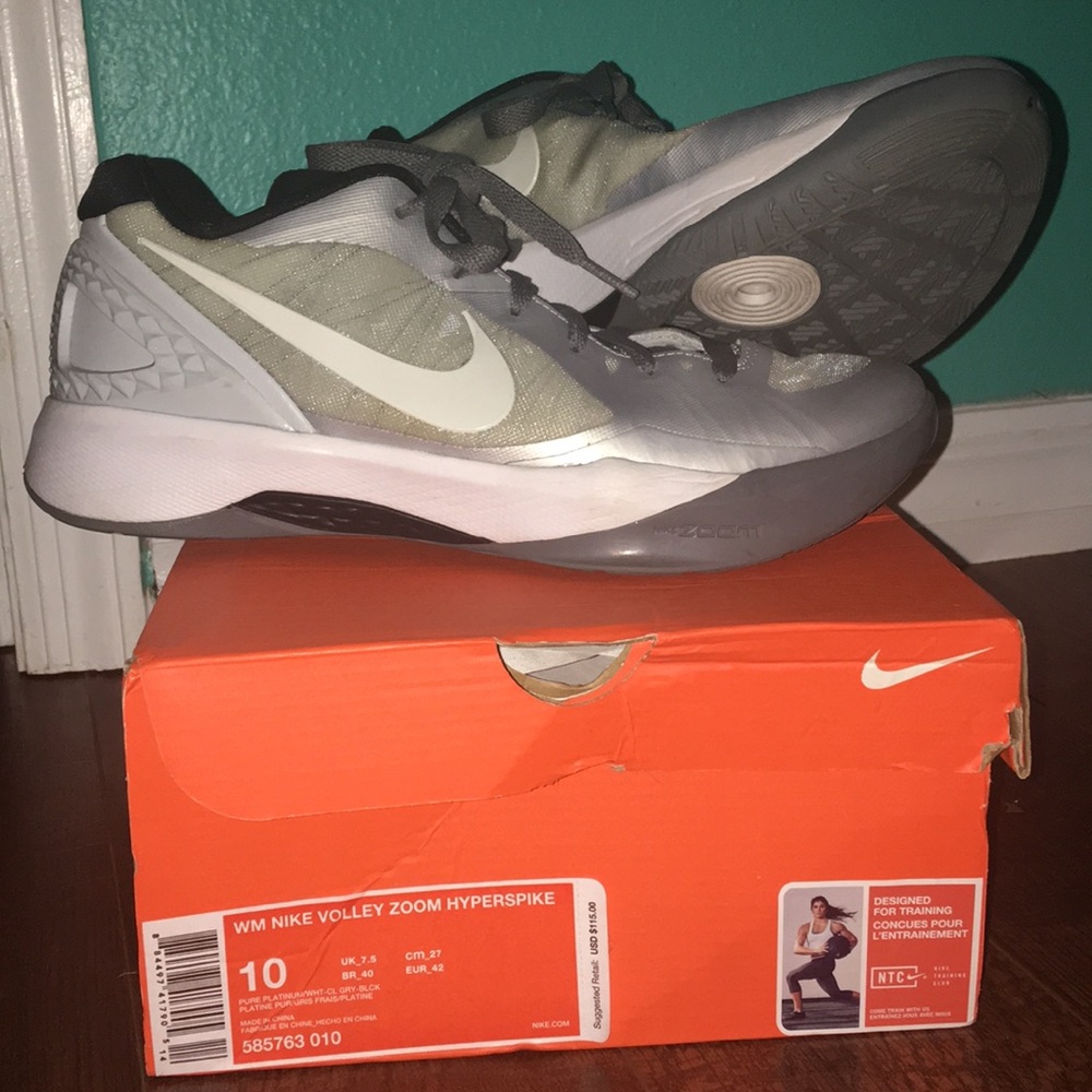 NIKE VOLLEY ZOOM HYPERSPIKES